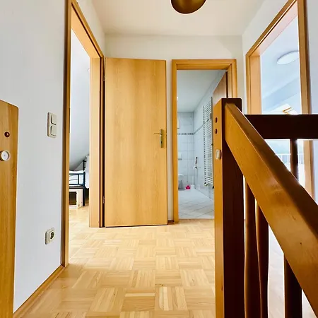 Massive Karli Loft - Over 130 Meters Floor Space - Theater - 4 Private Sleeping Areas - Location In Apartmán Lipsko