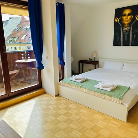 Massive Karli Loft - Over 130 Meters Floor Space - Theater - 4 Private Sleeping Areas - Location In Apartment Leipzig