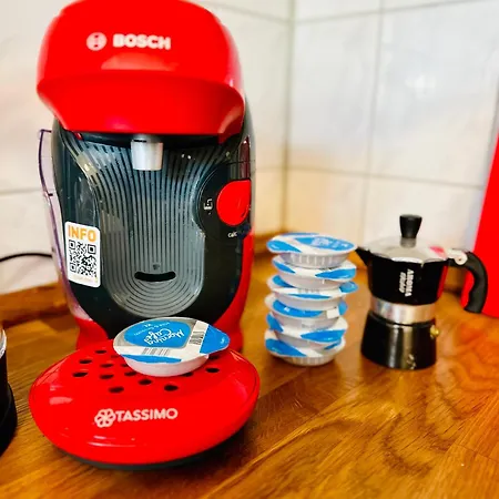 Massive Karli Loft - Over 130 Meters Floor Space - Theater - 4 Private Sleeping Areas - Location In * Lipsko